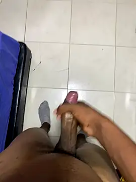 kyle ivo00 online show from September 17, 2025, 8:10 pm