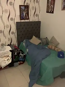 kyle ivo00 online show from March 25, 2026, 8:15 pm