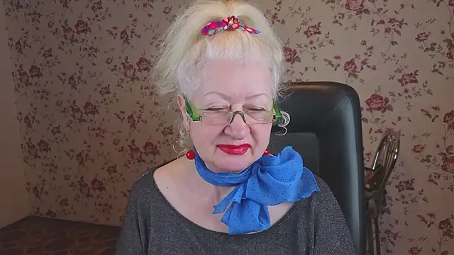 Maya Mayflower online show from January 8, 2026, 2:58 am