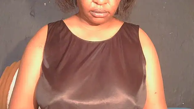 Snapshot of ebony_rose11 chatting on June 15, 2026, 6:37 am ebony rose11 online show from June 15, 2026, 6:37 am