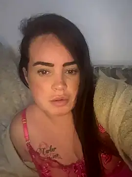 Snapshot of Sophie_23XX chatting on November 23, 2025, 5:13 pm Sophie 23XX online show from November 23, 2025, 5:13 pm