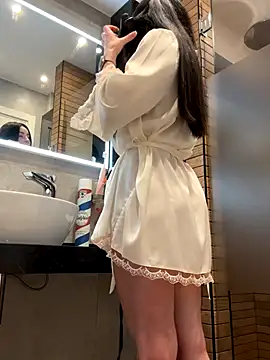 Vanessao1 online show from November 7, 2025, 8:03 am