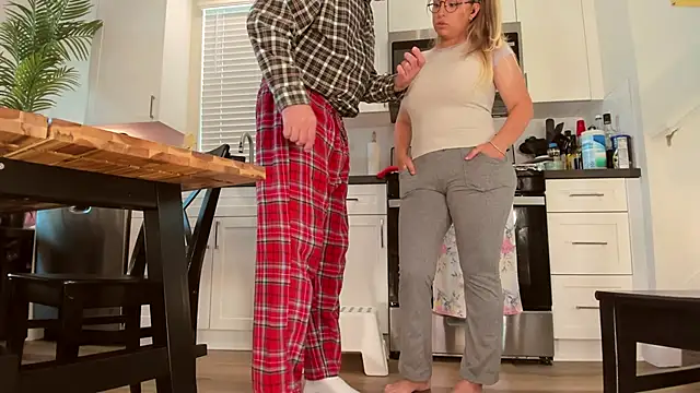 realtoxxxxmaria online show from January 17, 2026, 12:32 pm