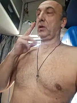 Snapshot of aleksis1313 chatting on February 8, 2026, 9:34 am aleksis1313 online show from February 8, 2026, 9:34 am