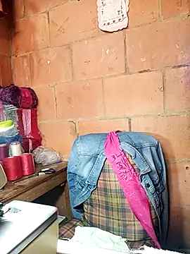 isis milove online show from March 7, 2026, 12:35 pm