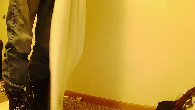 BadazzRXL online show from December 17, 2025, 8:26 pm