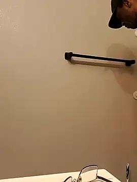 BadazzRXL online show from December 20, 2025, 11:12 pm