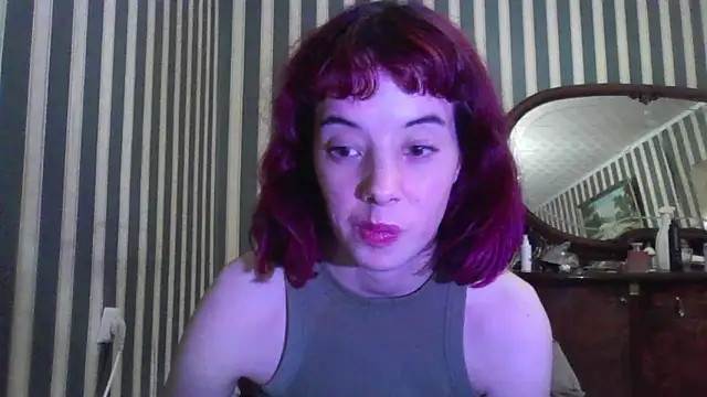  Amber Doll  online show from September 30, 2025, 4:23 pm