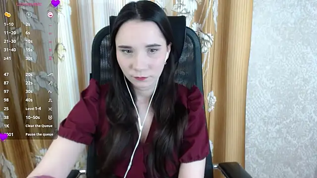 KateForLove online show from March 14, 2025, 11:12 am