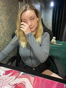 Lina ly online show from March 21, 2025, 8:08 pm