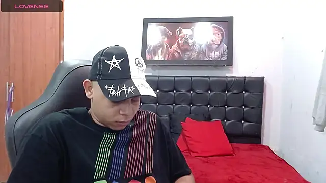 Snapshot of Alejandroo_22 chatting on March 21, 2025, 2:29 pm Alejandroo 22 online show from March 21, 2025, 2:29 pm