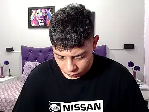 Snapshot of Alejandroo_22 chatting on October 25, 2025, 1:40 pm Alejandroo 22 online show from October 25, 2025, 1:40 pm