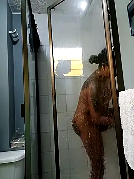 Ariana Rodriguez online show from November 13, 2025, 12:15 pm