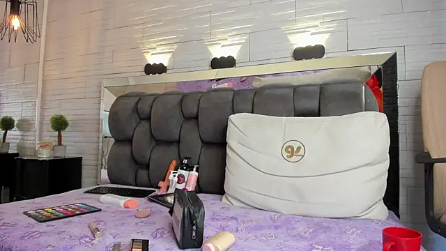 jade heartt online show from January 10, 2026, 11:56 am