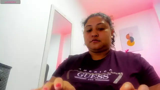Ayliinn  online show from May 13, 2026, 12:41 am