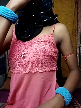 Cutesoma01 online show from October 24, 2025, 4:58 pm