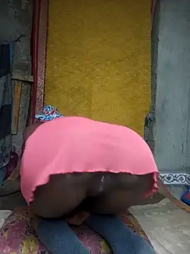 Cutesoma01 online show from December 16, 2025, 4:56 pm