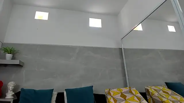 Liz ortega30 online show from March 10, 2026, 11:48 am