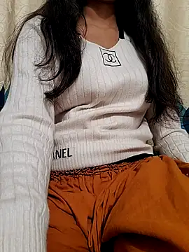 sexy-trisha1 online show from January 13, 2026, 1:49 pm