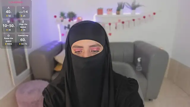 Snapshot of salma_arabicc chatting on September 30, 2025, 4:39 am salma arabicc online show from September 30, 2025, 4:39 am