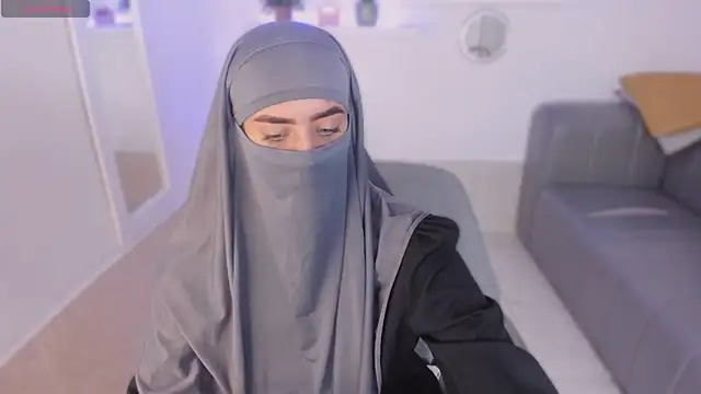 Snapshot of salma_arabicc chatting on October 15, 2025, 4:12 am salma arabicc online show from October 15, 2025, 4:12 am