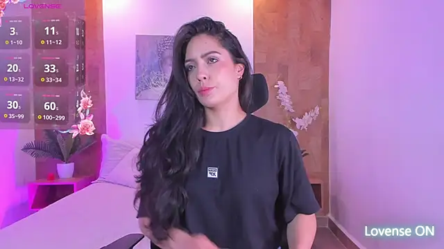 isabella winkler online show from April 22, 2026, 11:34 am