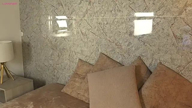 Snapshot of alison222_ chatting on February 7, 2026, 11:36 am alison222 online show from February 7, 2026, 11:36 am