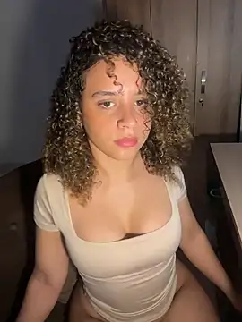 KittyTwerk 2 online show from July 8, 2026, 4:11 pm