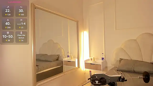 Candaceoweens online show from January 9, 2026, 3:42 am