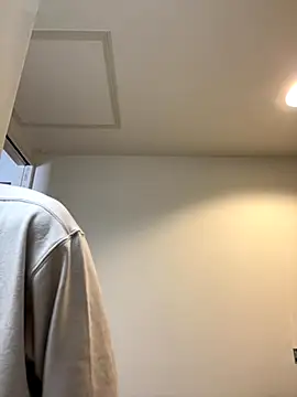 waka3232 online show from December 1, 2025, 3:22 am