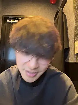 waka3232 online show from December 20, 2025, 1:12 am