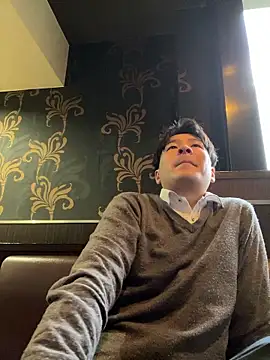 waka3232 online show from March 26, 2026, 3:45 am