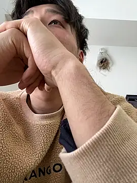 waka3232 online show from April 2, 2026, 1:58 am