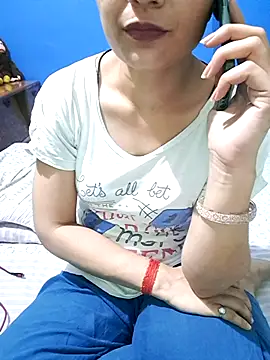 Snapshot of Cute-Zarina chatting on September 28, 2025, 5:40 pm Cute-Zarina online show from September 28, 2025, 5:40 pm