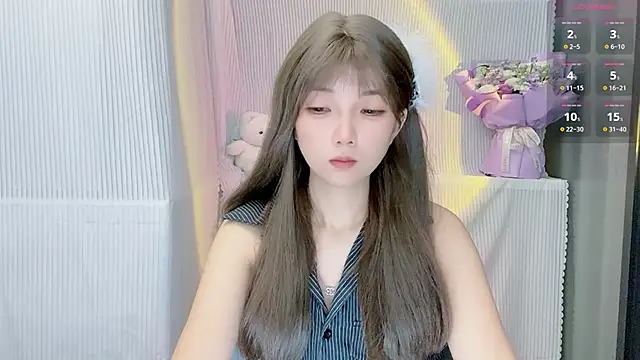 Evelyn-168 online show from October 11, 2025, 12:47 pm