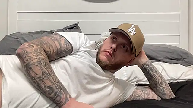 Thegreatwhitepipe online show from November 4, 2025, 11:20 am