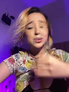 Amorkiss  online show from February 26, 2026, 3:49 am