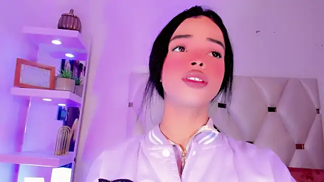 Nina Keyli online show from January 6, 2026, 7:50 pm