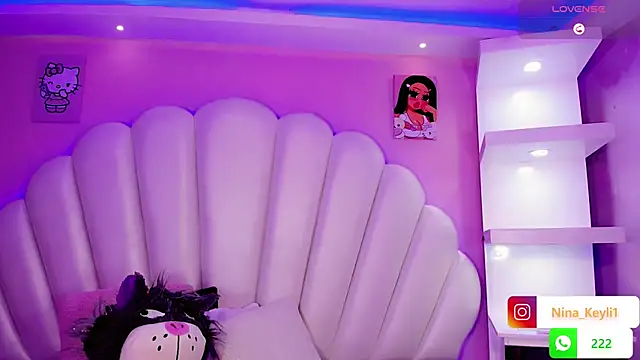 Nina Keyli online show from January 9, 2026, 7:59 pm