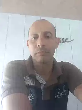 locotronalo online show from March 4, 2025, 7:01 pm