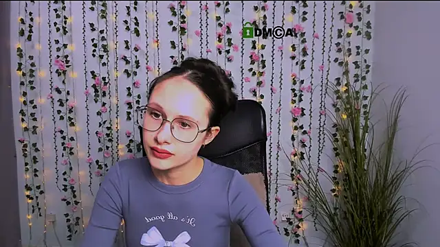 mona cloud online show from March 21, 2025, 12:50 pm