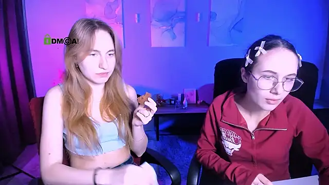 mona cloud online show from February 11, 2026, 7:52 pm