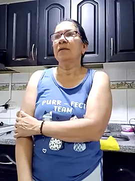 Snapshot of victoria_wayne chatting on September 10, 2025, 10:15 am victoria wayne online show from September 10, 2025, 10:15 am