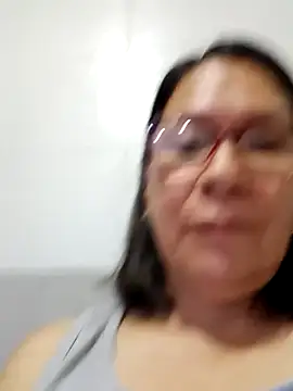 Snapshot of victoria_wayne chatting on October 20, 2025, 10:16 am victoria wayne online show from October 20, 2025, 10:16 am