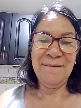 Snapshot of victoria_wayne chatting on October 24, 2025, 10:11 am victoria wayne online show from October 24, 2025, 10:11 am