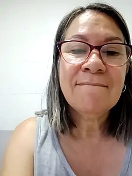 Snapshot of victoria_wayne chatting on November 25, 2025, 10:04 am victoria wayne online show from November 25, 2025, 10:04 am