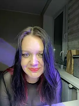 Snapshot of Viella_Rosewood chatting on March 5, 2025, 9:15 pm Viella Rosewood online show from March 5, 2025, 9:15 pm