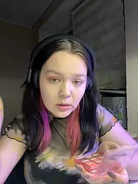 Snapshot of Viella_Rosewood chatting on March 12, 2025, 11:12 pm Viella Rosewood online show from March 12, 2025, 11:12 pm