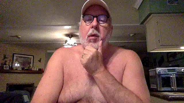 superbearboss online show from November 30, 2025, 5:50 pm