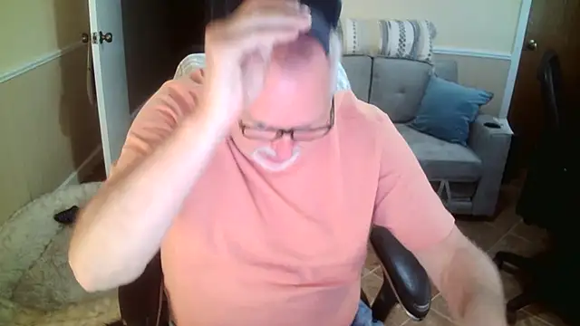 superbearboss online show from April 10, 2026, 3:50 pm